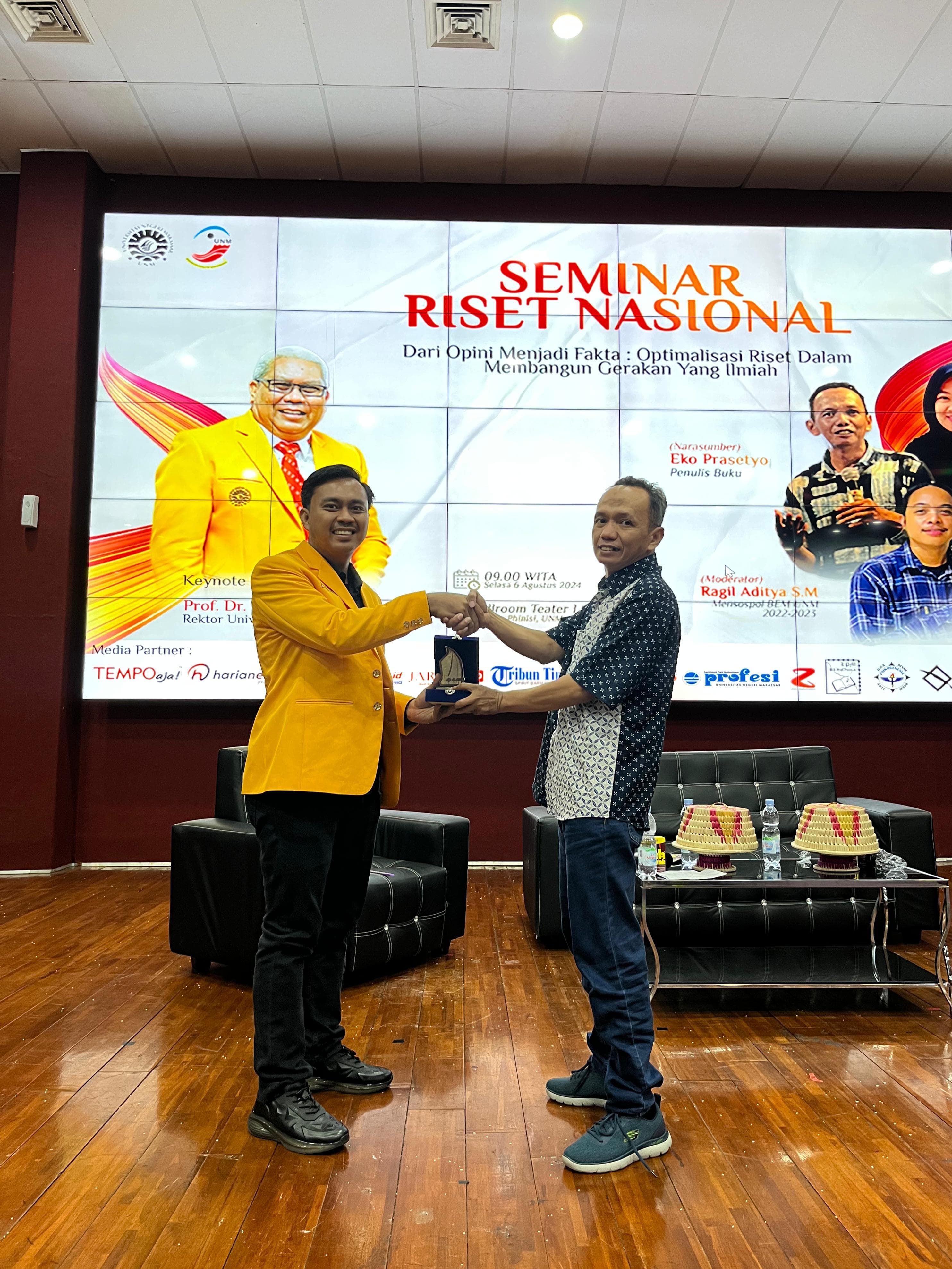 BEM UNM Gelar Seminar Riset Nasional: Membangun Budaya Riset di Kalangan Mahasiswa
